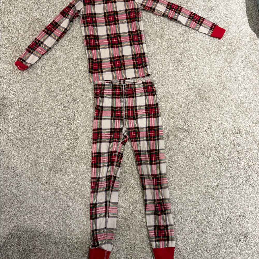 Hanna Andersson Kids Plaid Pajama Set in Red and Black